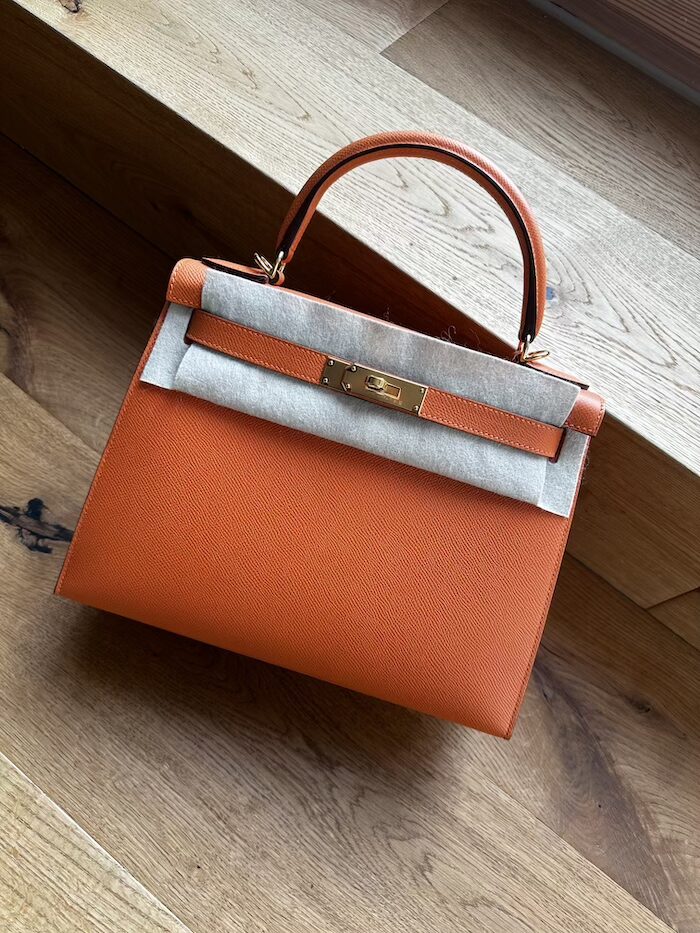 Hermès Kelly 28 Sellier Orange H Epsom Gold Hardware